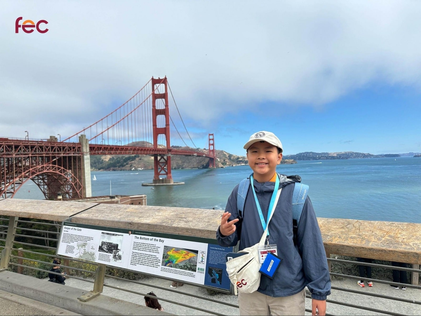 Học viên FEC check-in Cầu Cổng Vàng tại San Francisco, California