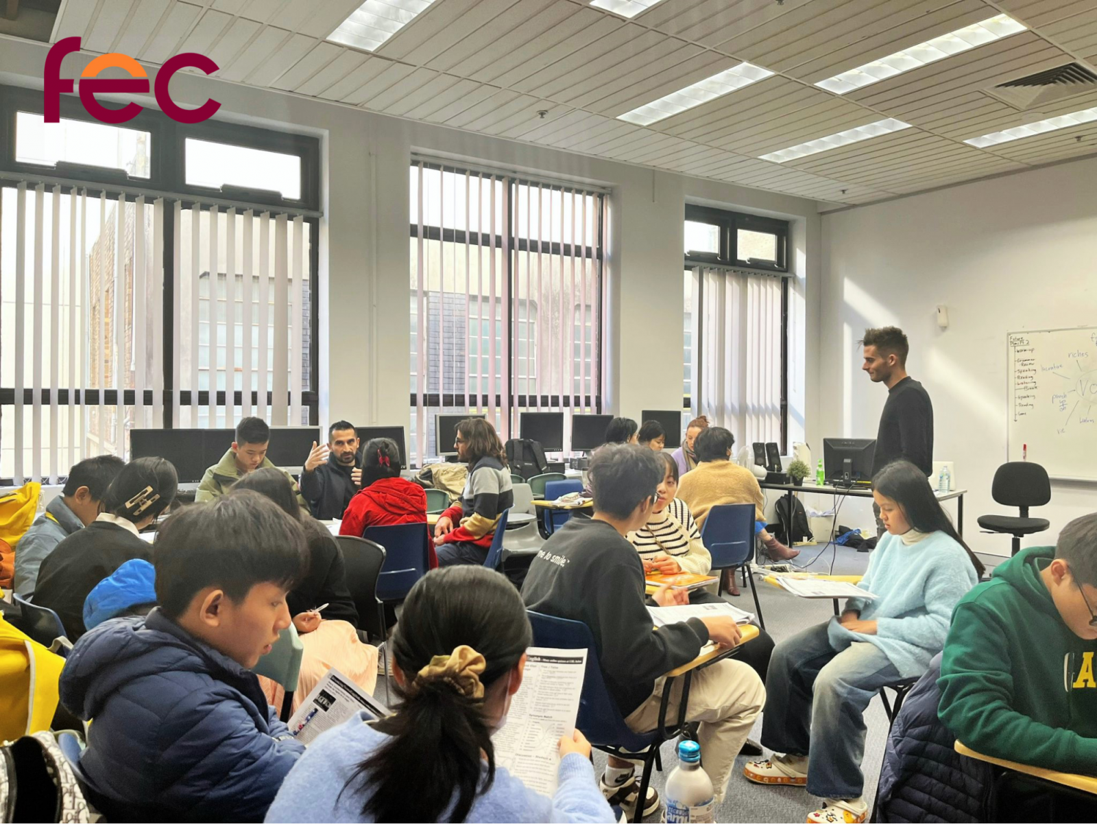 Giờ học cùng giáo viên người bản xứ
